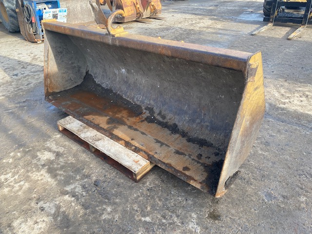 JCB 3 CX - Iekrāvēja kauss: foto 1 JCB 3 CX - Iekrāvēja kauss: foto 1