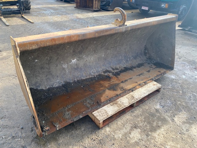 JCB 3 CX - Iekrāvēja kauss: foto 2 JCB 3 CX - Iekrāvēja kauss: foto 2