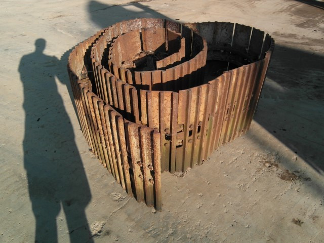 Liebherr R 912 - Kāpurķēdes - Celtniecības tehnika: foto 1 Liebherr R 912 - Kāpurķēdes - Celtniecības tehnika: foto 1