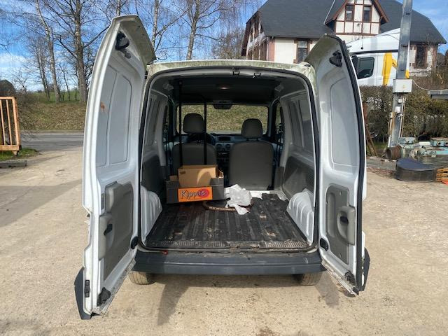 Mazs furgons Renault Kangoo: foto 12