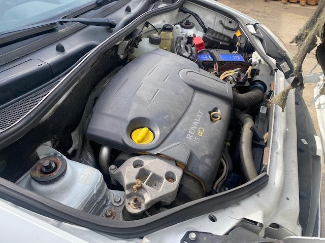 Mazs furgons Renault Kangoo: foto 15