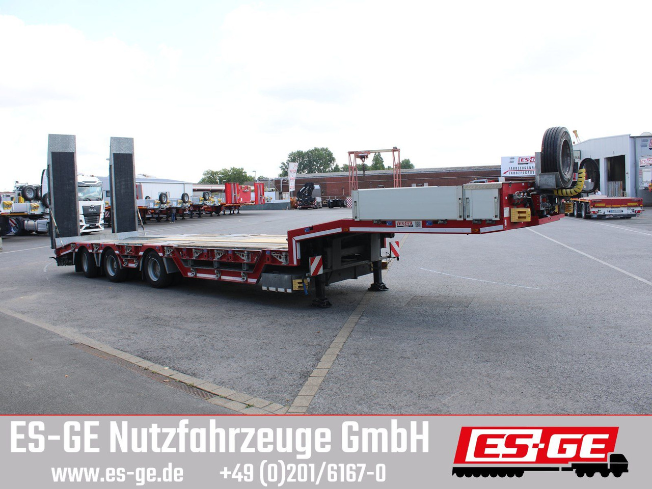ES-GE 3-Achs-Satteltieflader, Radmulden - Puspiekabe zema profila platforma: foto 4 ES-GE 3-Achs-Satteltieflader, Radmulden - Puspiekabe zema profila platforma: foto 4