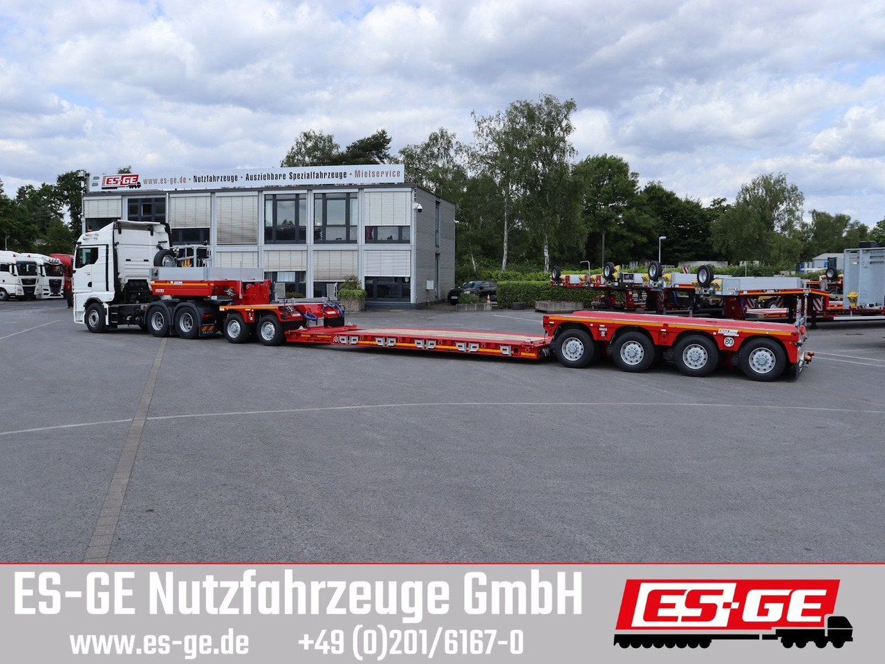 Faymonville MAX 710 Tiefbett 2+4 PA - Puspiekabe zema profila platforma: foto 1 Faymonville MAX 710 Tiefbett 2+4 PA - Puspiekabe zema profila platforma: foto 1
