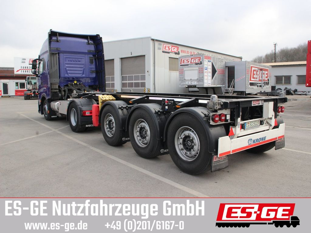 Krone 3-Achs-Containerchassis 20' - Puspiekabe noņemamā virsbūve/ Konteineru vedējs: foto 2 Krone 3-Achs-Containerchassis 20' - Puspiekabe noņemamā virsbūve/ Konteineru vedējs: foto 2
