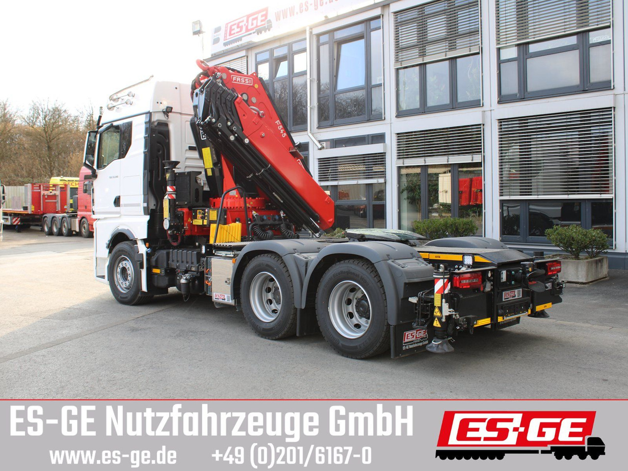 MAN TGX 33.540 6x4 BL SA mit Fassi F545RA.2.26 - Vilcējs: foto 2 MAN TGX 33.540 6x4 BL SA mit Fassi F545RA.2.26 - Vilcējs: foto 2