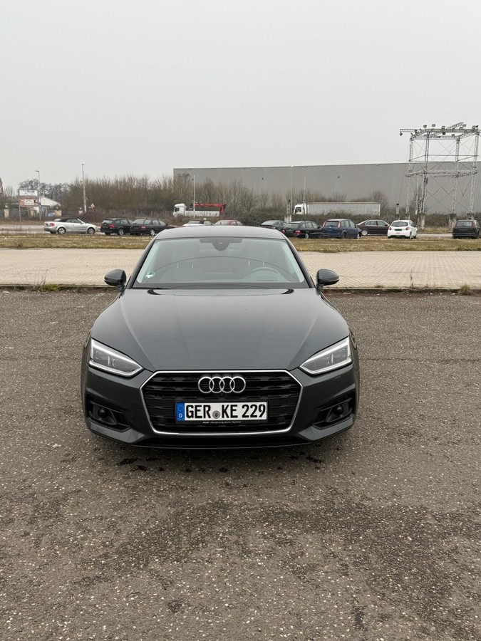 AUDI A5 Sportback 2.0 TDI Schräghecklimousine - Vieglā automašīna: foto 3 AUDI A5 Sportback 2.0 TDI Schräghecklimousine - Vieglā automašīna: foto 3