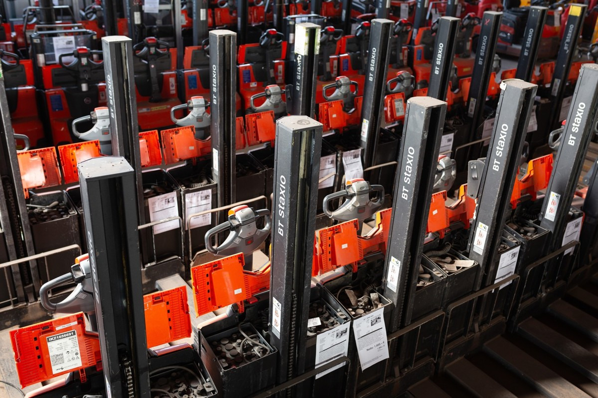 BT SWE 080L Batterie 20/2021 - Rokas palešu ratiņi: foto 1 BT SWE 080L Batterie 20/2021 - Rokas palešu ratiņi: foto 1