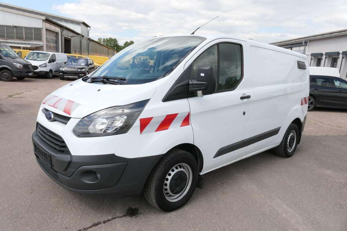 FORD Transit Custom 2,2l TDCI L1H1 KLIMA SORTIMO WERK - Mazs furgons: foto 2 FORD Transit Custom 2,2l TDCI L1H1 KLIMA SORTIMO WERK - Mazs furgons: foto 2