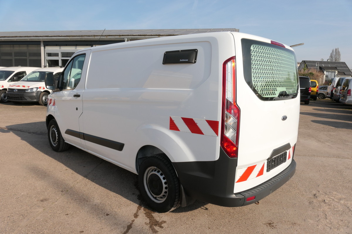 FORD Transit Custom 290 2.0 TDCi KLIMA TEMPOMAT AHK W - Mazs furgons: foto 5 FORD Transit Custom 290 2.0 TDCi KLIMA TEMPOMAT AHK W - Mazs furgons: foto 5