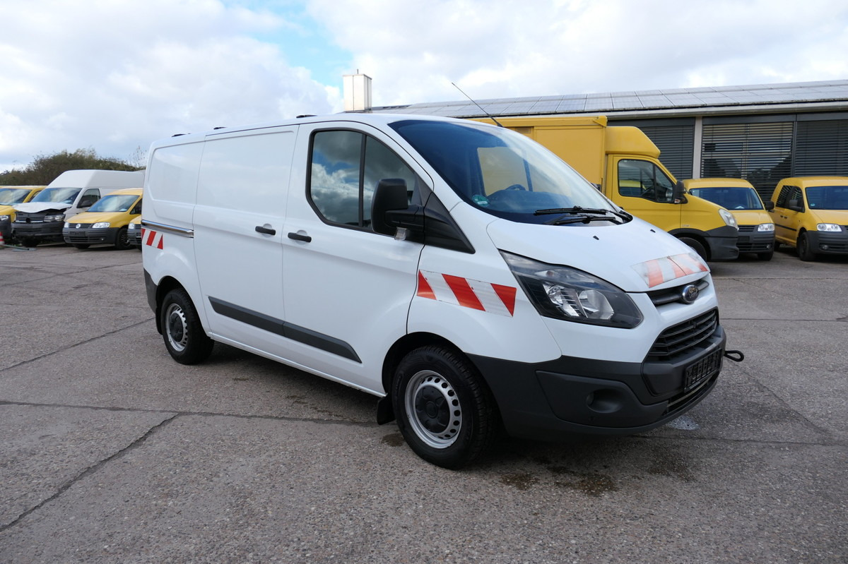 FORD Transit Custom 290 2.0 TDCi KLIMA TEMPOMAT AHK W - Mazs furgons: foto 3 FORD Transit Custom 290 2.0 TDCi KLIMA TEMPOMAT AHK W - Mazs furgons: foto 3