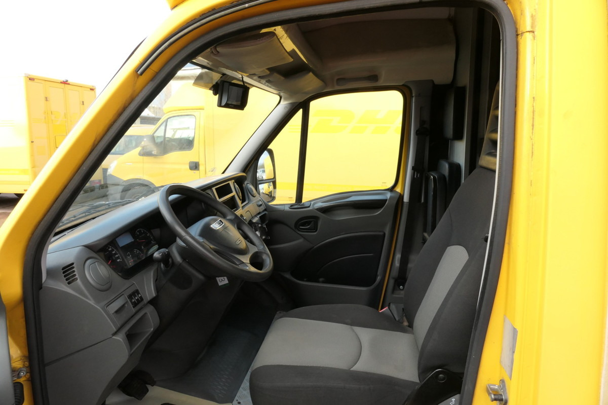 Furgons ar slēgtā virsbūve IVECO Daily 35 S11 C30C AUTOMATIK KAMERA MAXI KAMERA R: foto 9