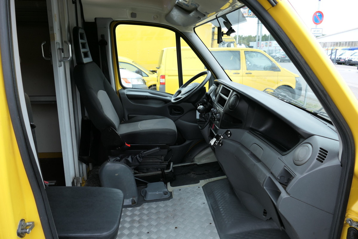 IVECO Daily 35 S11 C30C AUTOMATIK KAMERA MAXI KAMERA R - Furgons ar slēgtā virsbūve: foto 5 IVECO Daily 35 S11 C30C AUTOMATIK KAMERA MAXI KAMERA R - Furgons ar slēgtā virsbūve: foto 5