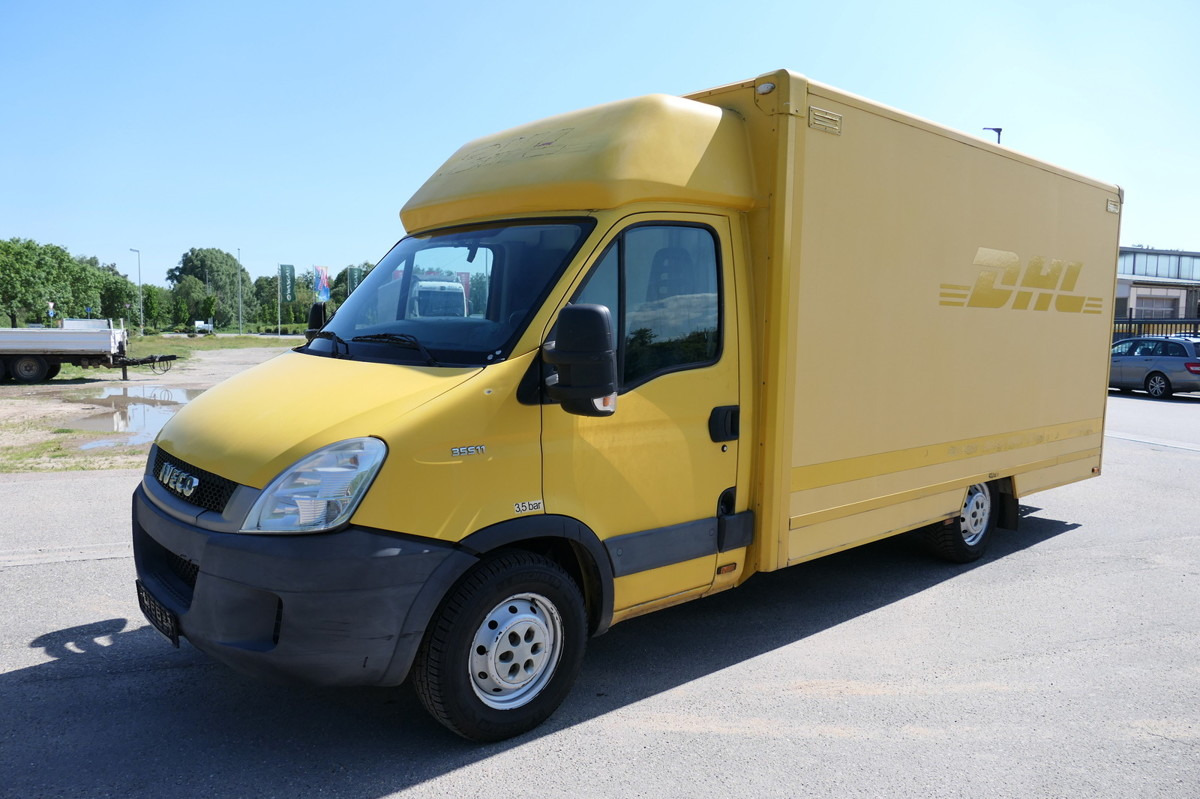IVECO Daily 35 S11 C30C AUTOMATIK KAMERA MAXI Regale L - Furgons ar slēgtā virsbūve: foto 2 IVECO Daily 35 S11 C30C AUTOMATIK KAMERA MAXI Regale L - Furgons ar slēgtā virsbūve: foto 2