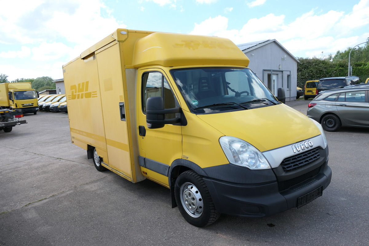 IVECO Daily 35 S11 C30C AUTOMATIK KAMERA MAXI Regale L - Furgons ar slēgtā virsbūve: foto 1 IVECO Daily 35 S11 C30C AUTOMATIK KAMERA MAXI Regale L - Furgons ar slēgtā virsbūve: foto 1