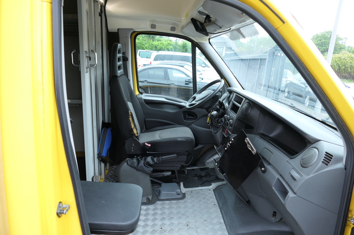 IVECO Daily 35 S11 C30C AUTOMATIK KAMERA Regale LUFT D - Furgons ar slēgtā virsbūve: foto 5 IVECO Daily 35 S11 C30C AUTOMATIK KAMERA Regale LUFT D - Furgons ar slēgtā virsbūve: foto 5