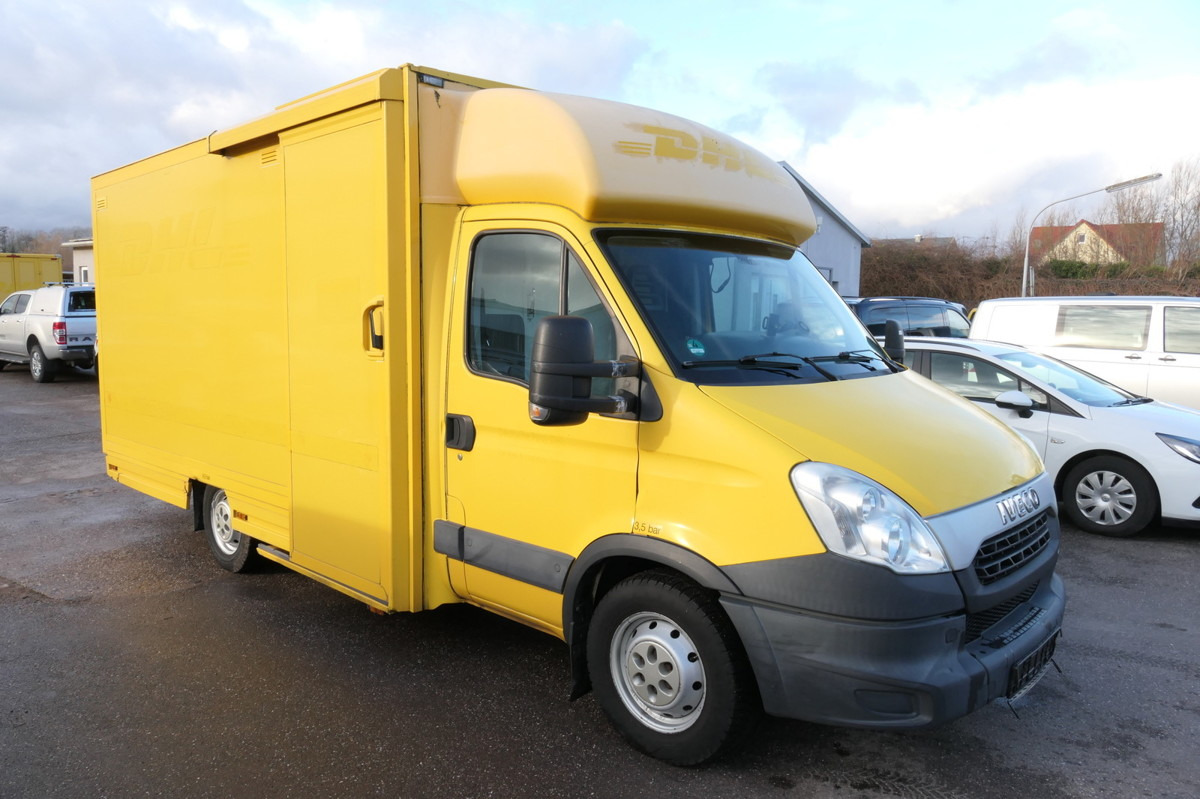 IVECO Daily 35 S11 C30C AUTOMATIK KAMERA Regale LUFT D - Furgons ar slēgtā virsbūve: foto 2 IVECO Daily 35 S11 C30C AUTOMATIK KAMERA Regale LUFT D - Furgons ar slēgtā virsbūve: foto 2
