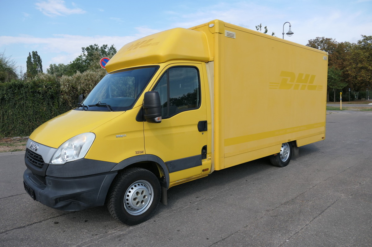 IVECO Daily 35 S11 C30C AUTOMATIK KAMERA Regale LUFT D - Furgons ar slēgtā virsbūve: foto 1 IVECO Daily 35 S11 C30C AUTOMATIK KAMERA Regale LUFT D - Furgons ar slēgtā virsbūve: foto 1