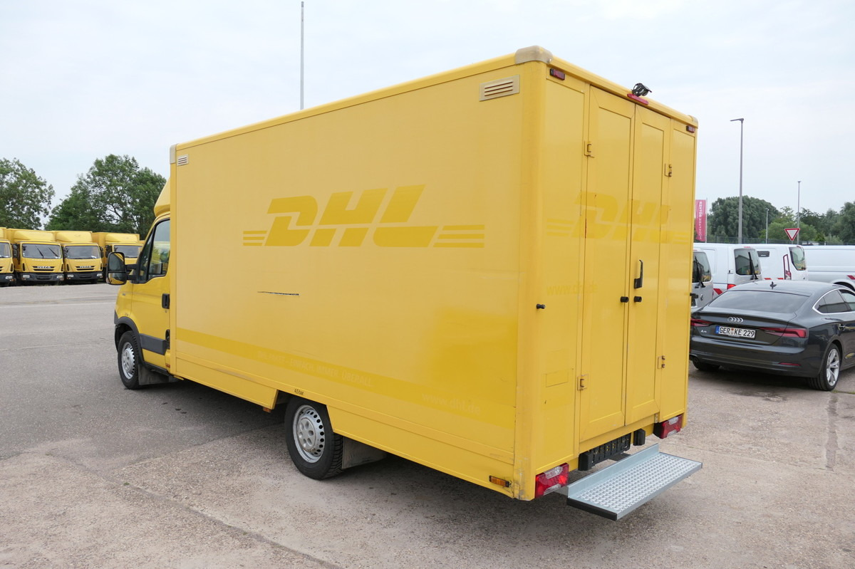 IVECO Daily 35 S11 C30C AUTOMATIK KAMERA Regale LUFT D - Furgons ar slēgtā virsbūve: foto 4 IVECO Daily 35 S11 C30C AUTOMATIK KAMERA Regale LUFT D - Furgons ar slēgtā virsbūve: foto 4