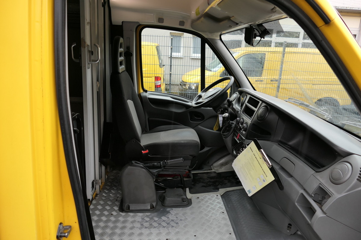 IVECO Daily 35 S11 C30C AUTOMATIK KAMERA Regale LUFT D - Furgons ar slēgtā virsbūve: foto 5 IVECO Daily 35 S11 C30C AUTOMATIK KAMERA Regale LUFT D - Furgons ar slēgtā virsbūve: foto 5