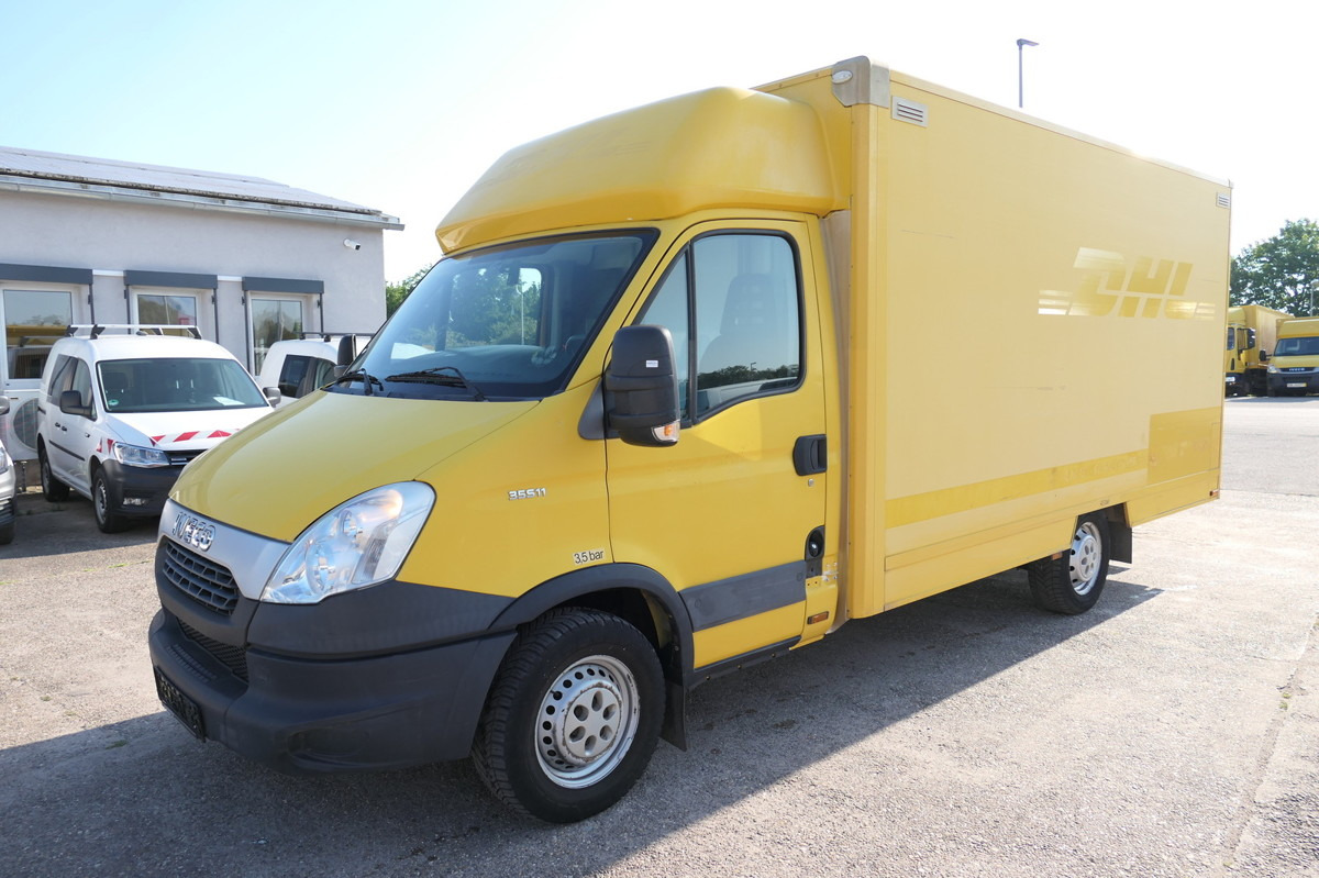 IVECO Daily 35 S11 C30C AUTOMATIK KAMERA Regale LUFT D - Furgons ar slēgtā virsbūve: foto 2 IVECO Daily 35 S11 C30C AUTOMATIK KAMERA Regale LUFT D - Furgons ar slēgtā virsbūve: foto 2
