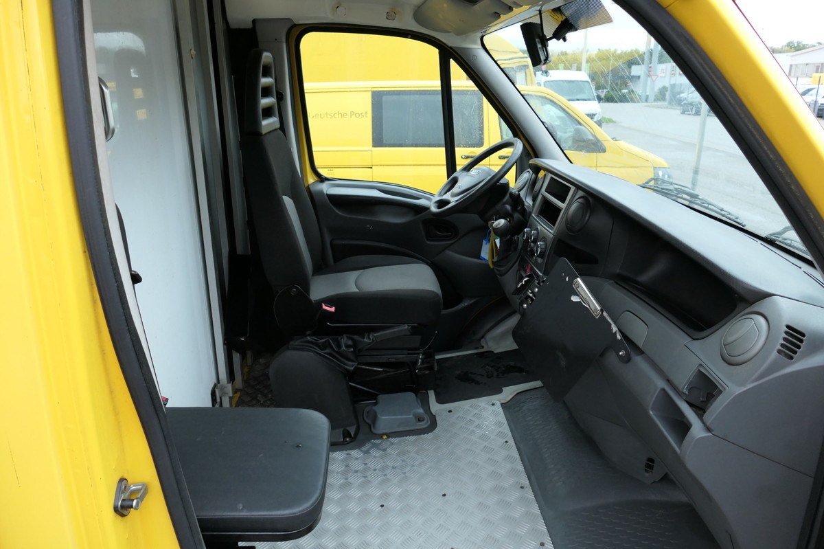 IVECO Daily 35 S11 C30C AUTOMATIK KAMERA Regale LUFT D - Furgons ar slēgtā virsbūve: foto 5 IVECO Daily 35 S11 C30C AUTOMATIK KAMERA Regale LUFT D - Furgons ar slēgtā virsbūve: foto 5