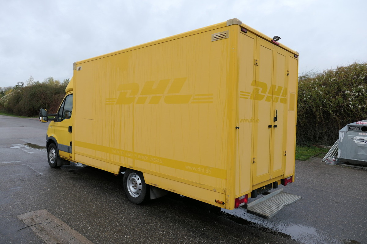 IVECO Daily 35 S11 C30C AUTOMATIK KAMERA Regale LUFT-E - Furgons ar slēgtā virsbūve: foto 4 IVECO Daily 35 S11 C30C AUTOMATIK KAMERA Regale LUFT-E - Furgons ar slēgtā virsbūve: foto 4