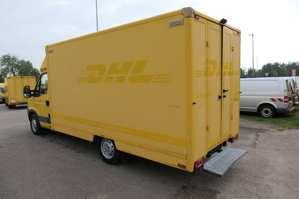 IVECO Daily 35 S11 C30C AUTOMATIK KAMERA Regale LUFT - Furgons ar slēgtā virsbūve: foto 4 IVECO Daily 35 S11 C30C AUTOMATIK KAMERA Regale LUFT - Furgons ar slēgtā virsbūve: foto 4