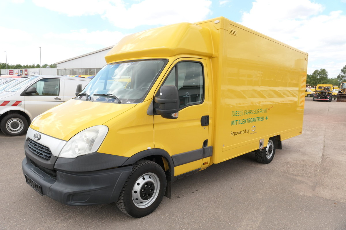 IVECO Daily 35 S11 C30C ELEKTRO COC Umbau Firma Orten - Furgons ar slēgtā virsbūve, Elektriskais furgons: foto 1 IVECO Daily 35 S11 C30C ELEKTRO COC Umbau Firma Orten - Furgons ar slēgtā virsbūve, Elektriskais furgons: foto 1