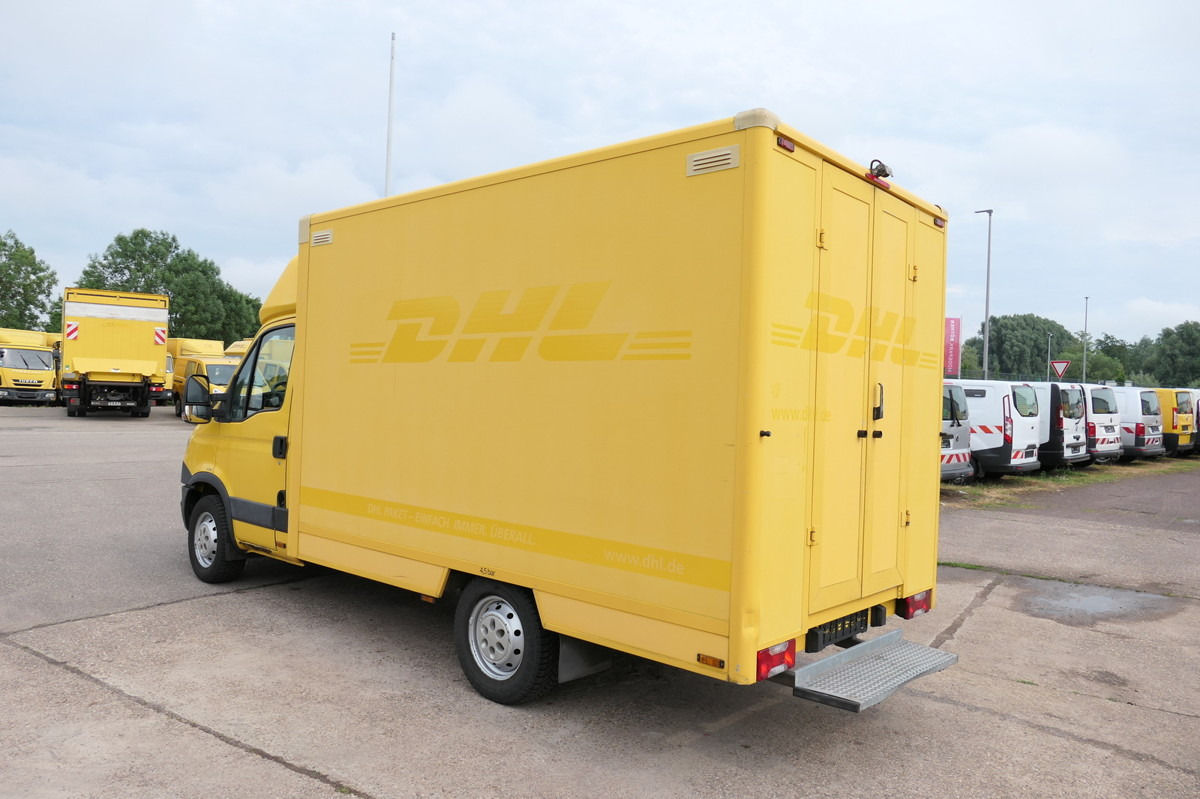 IVECO Daily 35 S11 C30C Kurz AUTOMATIK KAMERA Regale L - Furgons ar slēgtā virsbūve: foto 3 IVECO Daily 35 S11 C30C Kurz AUTOMATIK KAMERA Regale L - Furgons ar slēgtā virsbūve: foto 3