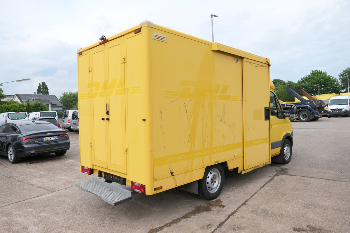IVECO Daily 35 S11 C30C Kurz AUTOMATIK KAMERA Regale L - Furgons ar slēgtā virsbūve: foto 4 IVECO Daily 35 S11 C30C Kurz AUTOMATIK KAMERA Regale L - Furgons ar slēgtā virsbūve: foto 4