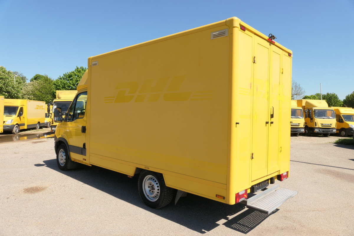 IVECO Daily 35 S11 KURZ C30C AUTOMATIK KAMERA Regale L - Furgons ar slēgtā virsbūve: foto 4 IVECO Daily 35 S11 KURZ C30C AUTOMATIK KAMERA Regale L - Furgons ar slēgtā virsbūve: foto 4