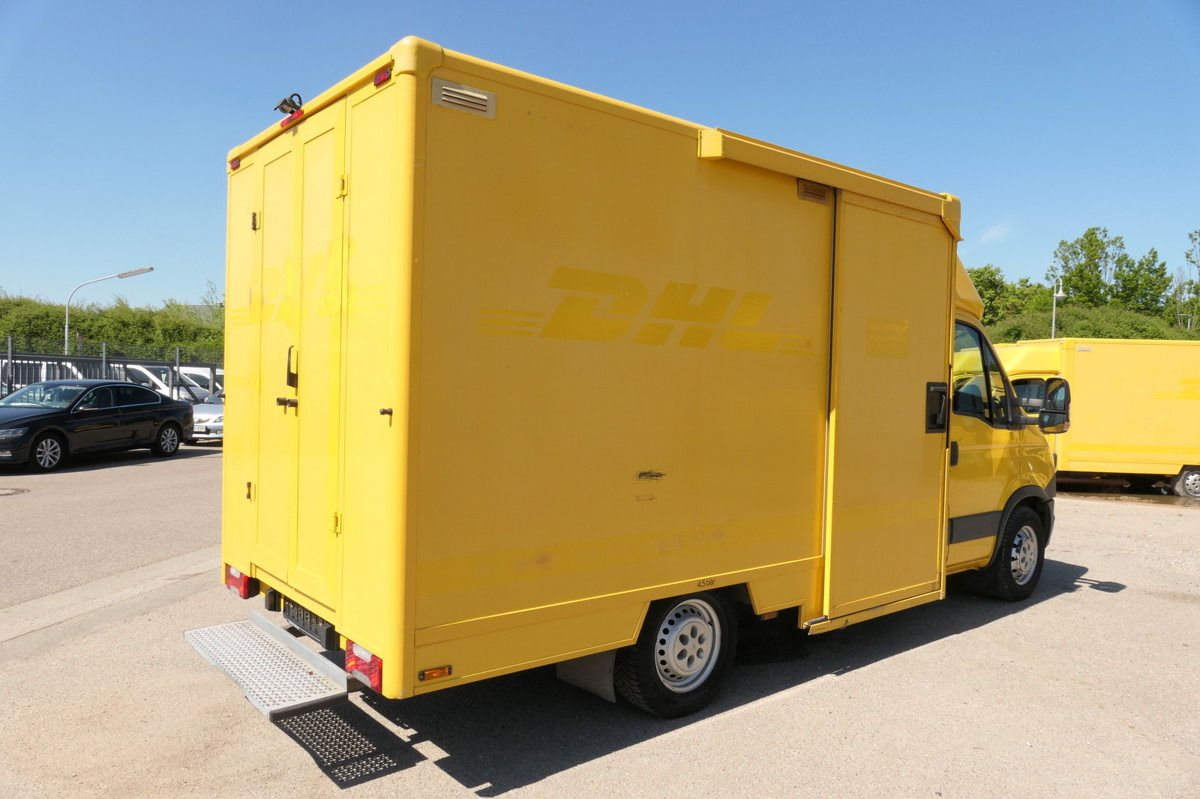 IVECO Daily 35 S11 KURZ C30C AUTOMATIK KAMERA Regale L - Furgons ar slēgtā virsbūve: foto 3 IVECO Daily 35 S11 KURZ C30C AUTOMATIK KAMERA Regale L - Furgons ar slēgtā virsbūve: foto 3