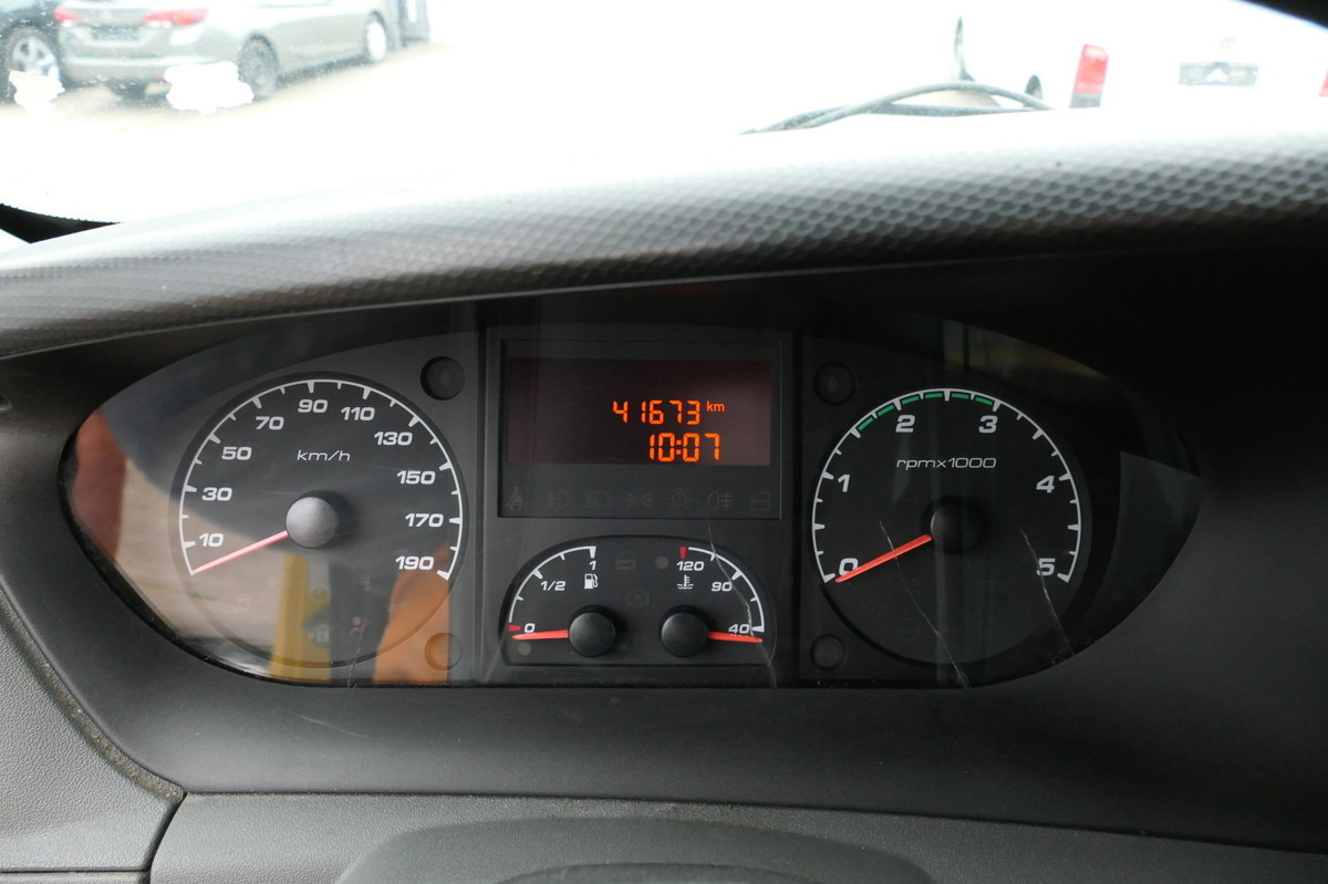 Furgons ar slēgtā virsbūve IVECO Daily 50C15 COC: foto 11