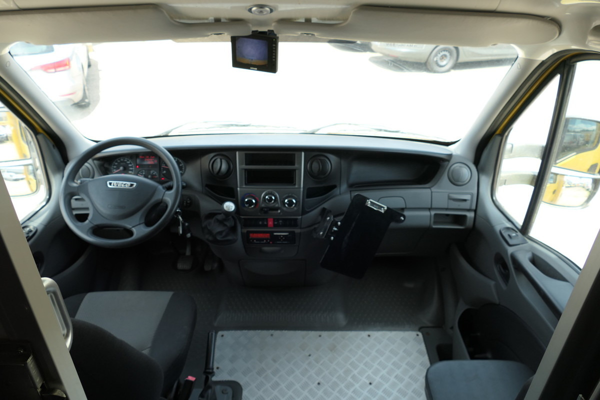 IVECO Daily 50C15 COC - Furgons ar slēgtā virsbūve: foto 4 IVECO Daily 50C15 COC - Furgons ar slēgtā virsbūve: foto 4