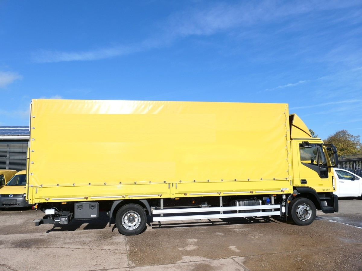 IVECO EuroCargo ML 120 E 25 EURO-6 AHK LBW 3-SITZER Co - Kravas automašīna ar tentu: foto 4 IVECO EuroCargo ML 120 E 25 EURO-6 AHK LBW 3-SITZER Co - Kravas automašīna ar tentu: foto 4
