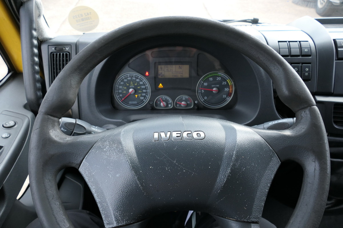 Kravas automašīna ar slēgto virsbūvi IVECO EuroCargo ML 120 E28/P AHK LBW Koffer 7,00x2,44x: foto 14 Kravas automašīna ar slēgto virsbūvi IVECO EuroCargo ML 120 E28/P AHK LBW Koffer 7,00x2,44x: foto 14