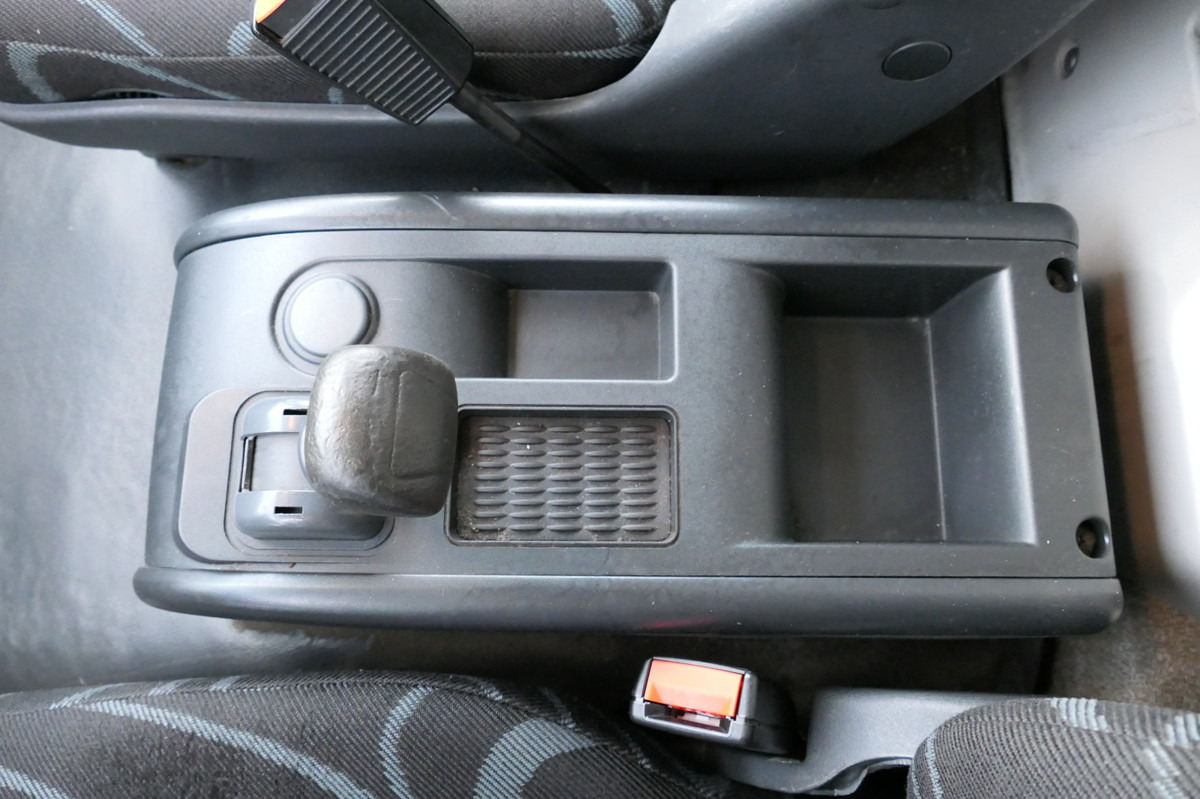 Kravas automašīna ar slēgto virsbūvi IVECO EuroCargo ML 120 E28/P AHK LBW Koffer 7,00x2,44x: foto 11 Kravas automašīna ar slēgto virsbūvi IVECO EuroCargo ML 120 E28/P AHK LBW Koffer 7,00x2,44x: foto 11