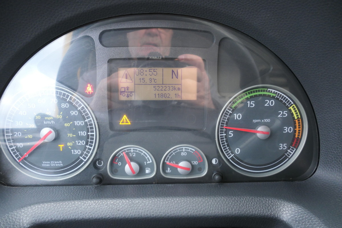 Kravas automašīna ar slēgto virsbūvi IVECO EuroCargo ML 120 E28/P AHK LBW Koffer 7,00x2,44x: foto 15 Kravas automašīna ar slēgto virsbūvi IVECO EuroCargo ML 120 E28/P AHK LBW Koffer 7,00x2,44x: foto 15