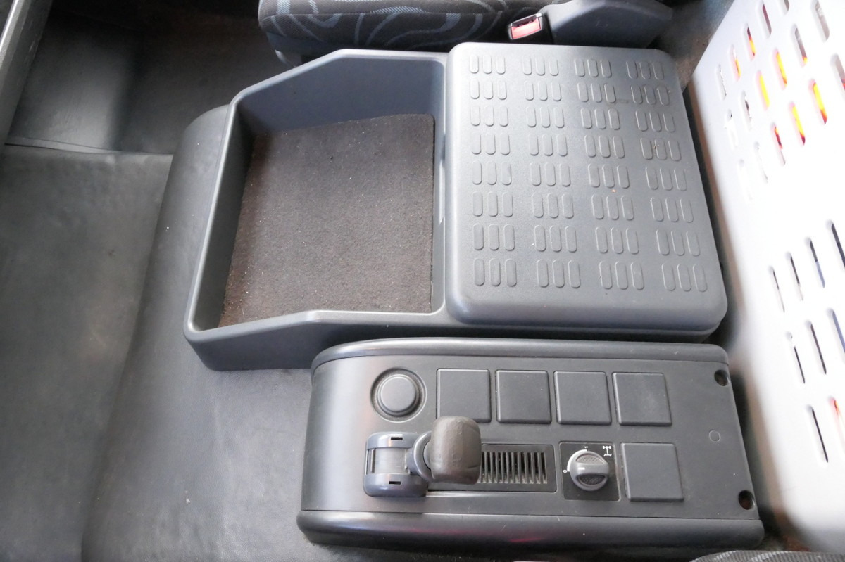 Furgons ar slēgtā virsbūve IVECO EuroCargo ML 75 E 16 P LBW LUFT AUTOMATIK COC EU: foto 9