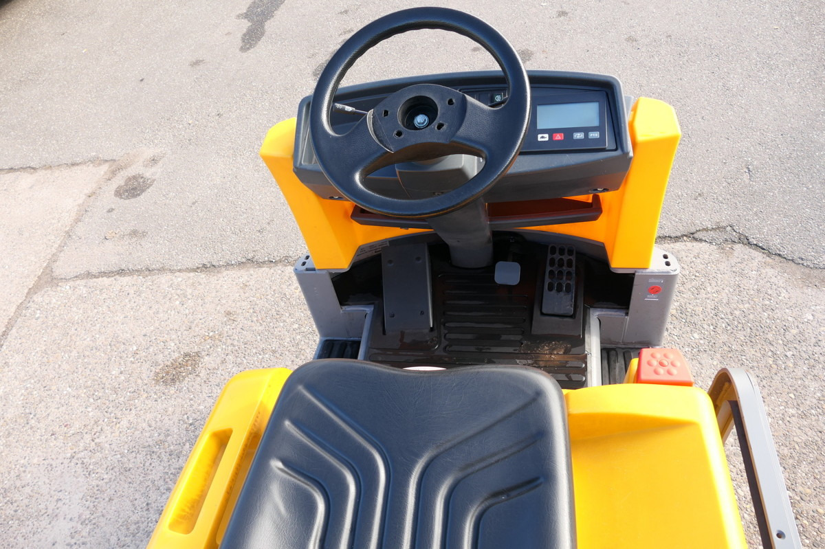 Noliktavas vilcējs JUNGHEINRICH EZS 570 Schlepper: foto 6