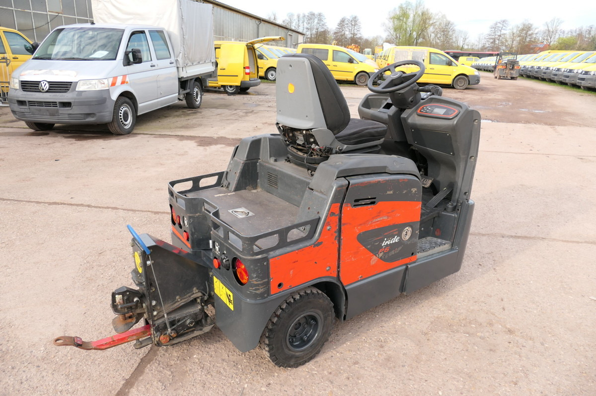 LINDE P 60 Z Schlepper Batterie 22/2019 3-Rad - Noliktavas vilcējs: foto 3 LINDE P 60 Z Schlepper Batterie 22/2019 3-Rad - Noliktavas vilcējs: foto 3