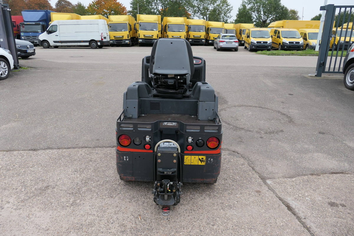LINDE P 60 Z Schlepper Batterie 33/2019 - Noliktavas vilcējs: foto 4 LINDE P 60 Z Schlepper Batterie 33/2019 - Noliktavas vilcējs: foto 4