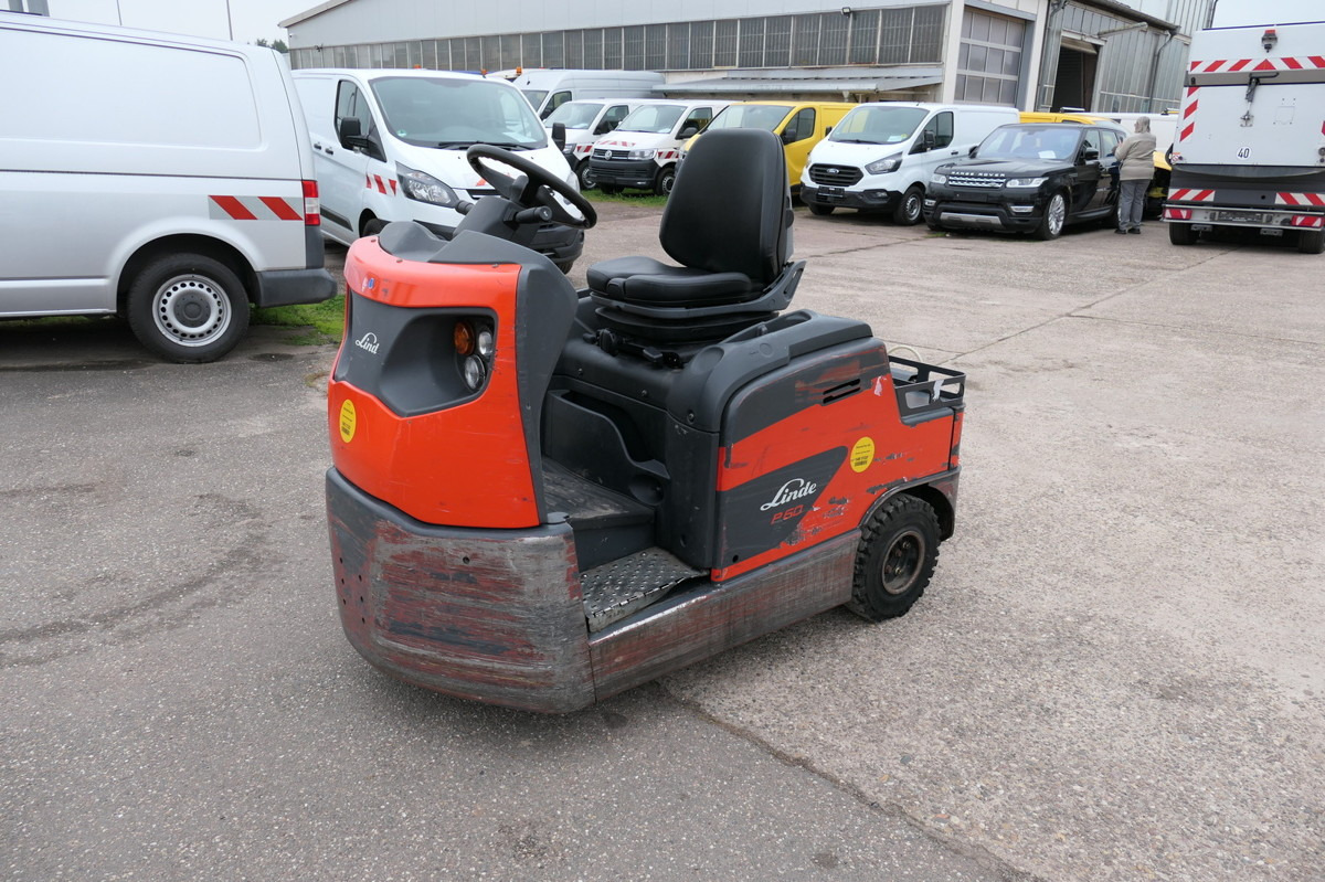 LINDE P 60 Z Schlepper Batterie 33/2019 - Noliktavas vilcējs: foto 2 LINDE P 60 Z Schlepper Batterie 33/2019 - Noliktavas vilcējs: foto 2