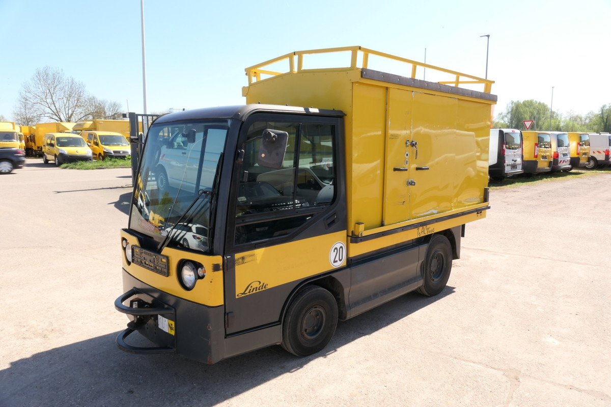 LINDE W20 Schlepper Tractive Batterie 11/2020 - Noliktavas vilcējs: foto 1 LINDE W20 Schlepper Tractive Batterie 11/2020 - Noliktavas vilcējs: foto 1
