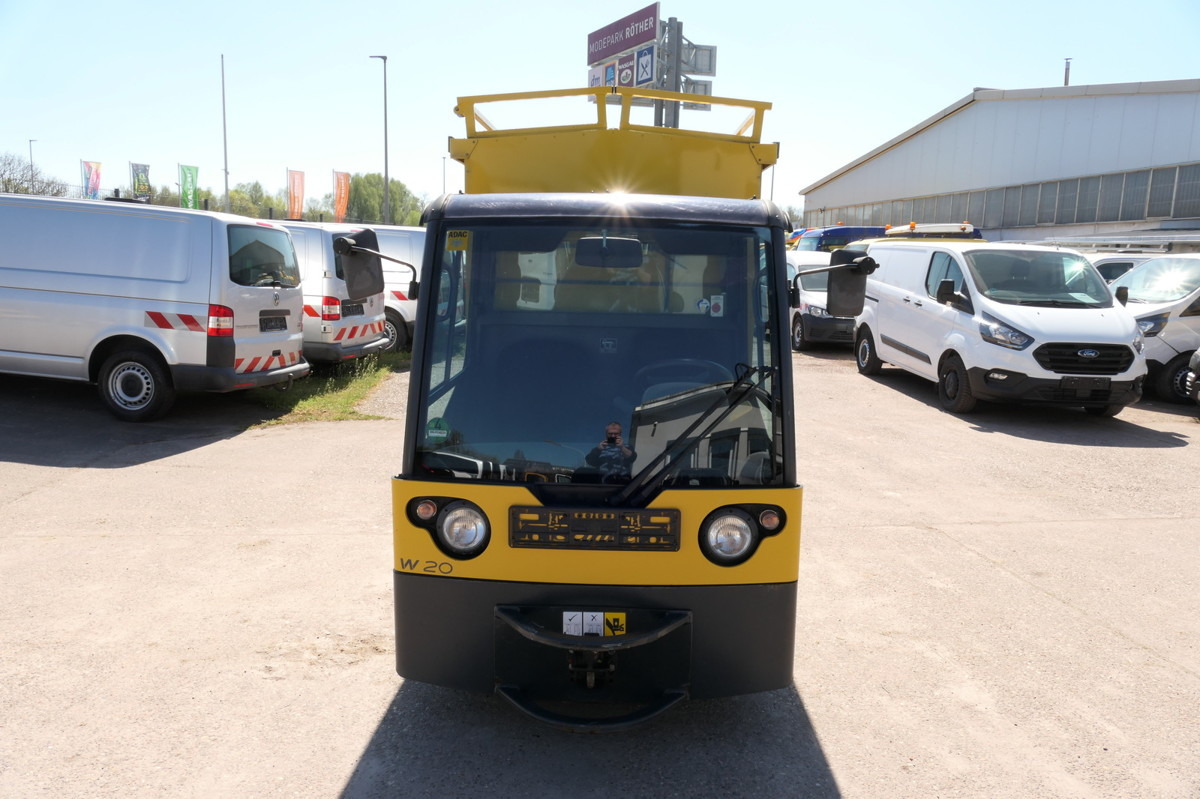 LINDE W20 Schlepper Tractive Batterie 15/2020 - Noliktavas vilcējs: foto 2 LINDE W20 Schlepper Tractive Batterie 15/2020 - Noliktavas vilcējs: foto 2