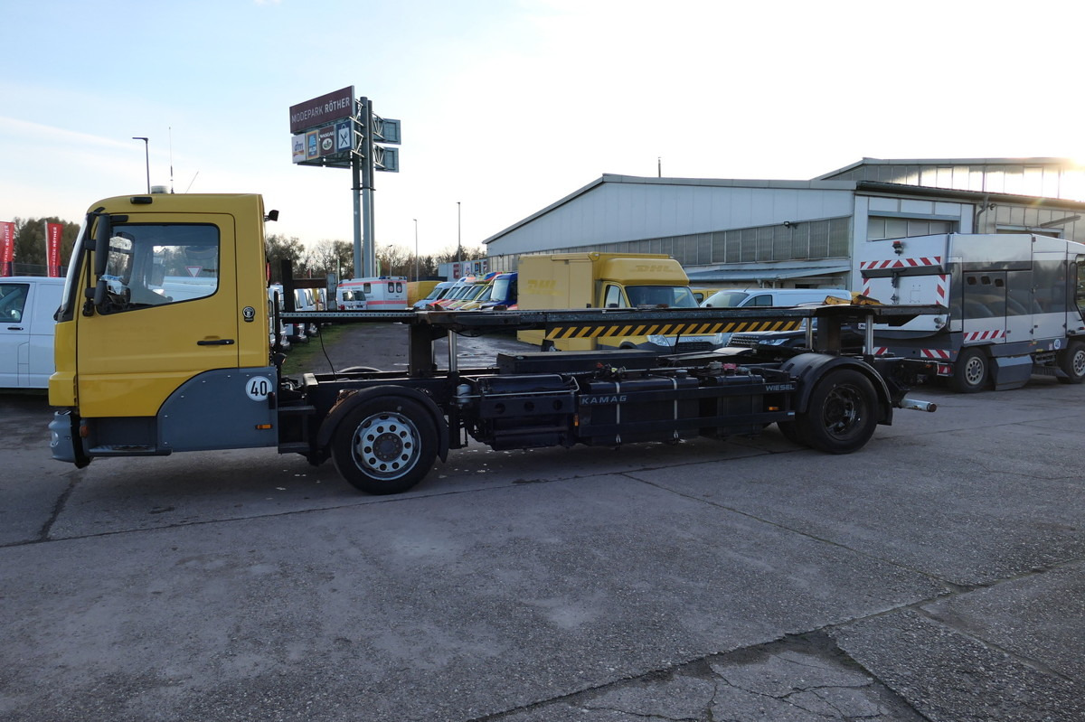 MERCEDES-BENZ KAMAG WBH 25 Wiesel Terberg Umsetzfahrz. KLIMA A - Konteineru vedējs/ Kravas automašīna ar noņemamā virsbūve: foto 2 MERCEDES-BENZ KAMAG WBH 25 Wiesel Terberg Umsetzfahrz. KLIMA A - Konteineru vedējs/ Kravas automašīna ar noņemamā virsbūve: foto 2