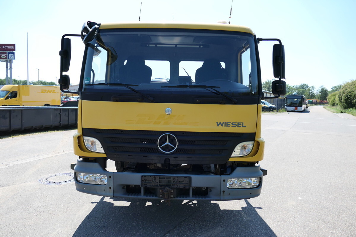 MERCEDES-BENZ KAMAG WBH 25 Wiesel Terberg Umsetzfahrz. Sattelk - Konteineru vedējs/ Kravas automašīna ar noņemamā virsbūve: foto 3 MERCEDES-BENZ KAMAG WBH 25 Wiesel Terberg Umsetzfahrz. Sattelk - Konteineru vedējs/ Kravas automašīna ar noņemamā virsbūve: foto 3