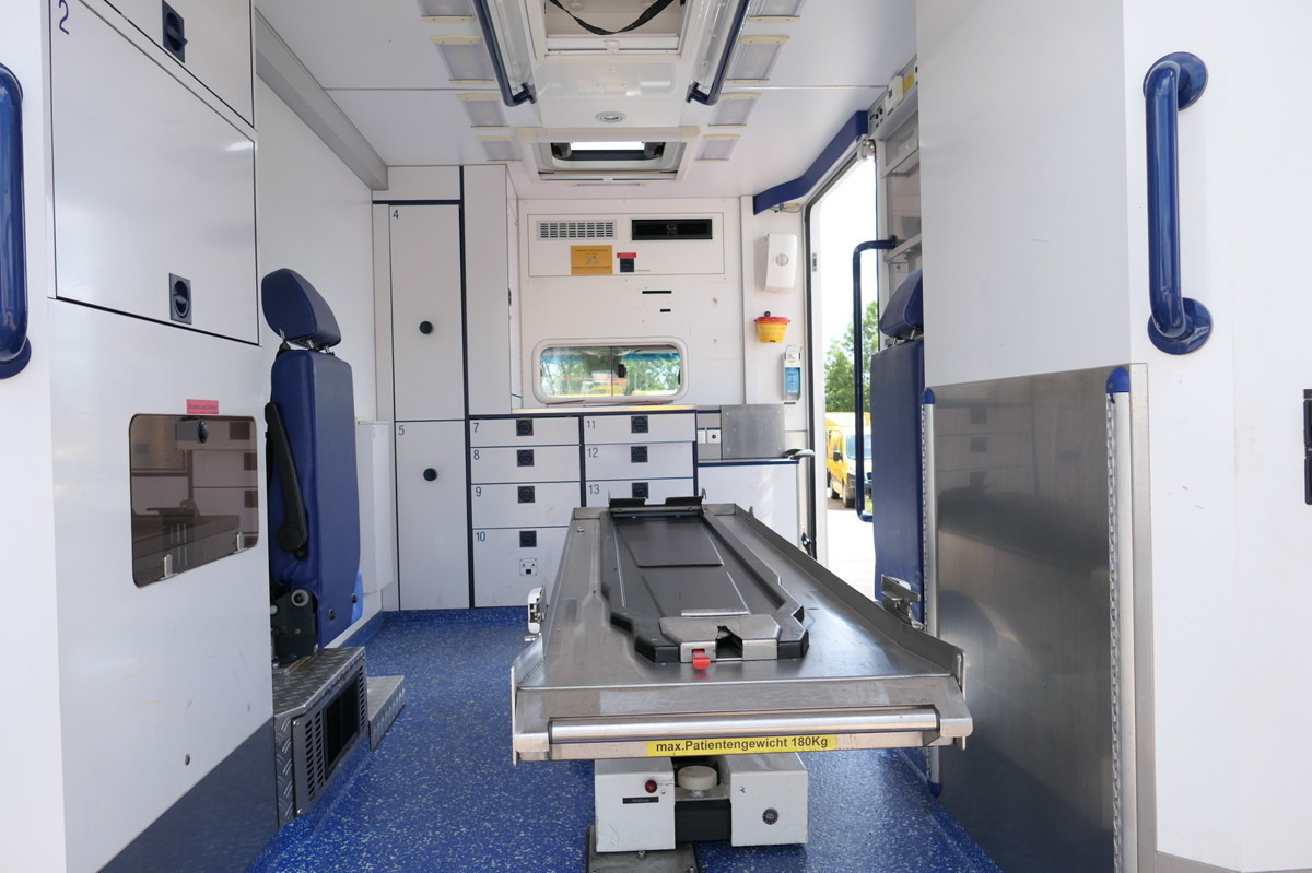 MERCEDES-BENZ Sprinter 519 CDI Klima Krankenwagen Fahrtec Aufb līzingu MERCEDES-BENZ Sprinter 519 CDI Klima Krankenwagen Fahrtec Aufb: foto 6 MERCEDES-BENZ Sprinter 519 CDI Klima Krankenwagen Fahrtec Aufb līzingu MERCEDES-BENZ Sprinter 519 CDI Klima Krankenwagen Fahrtec Aufb: foto 6