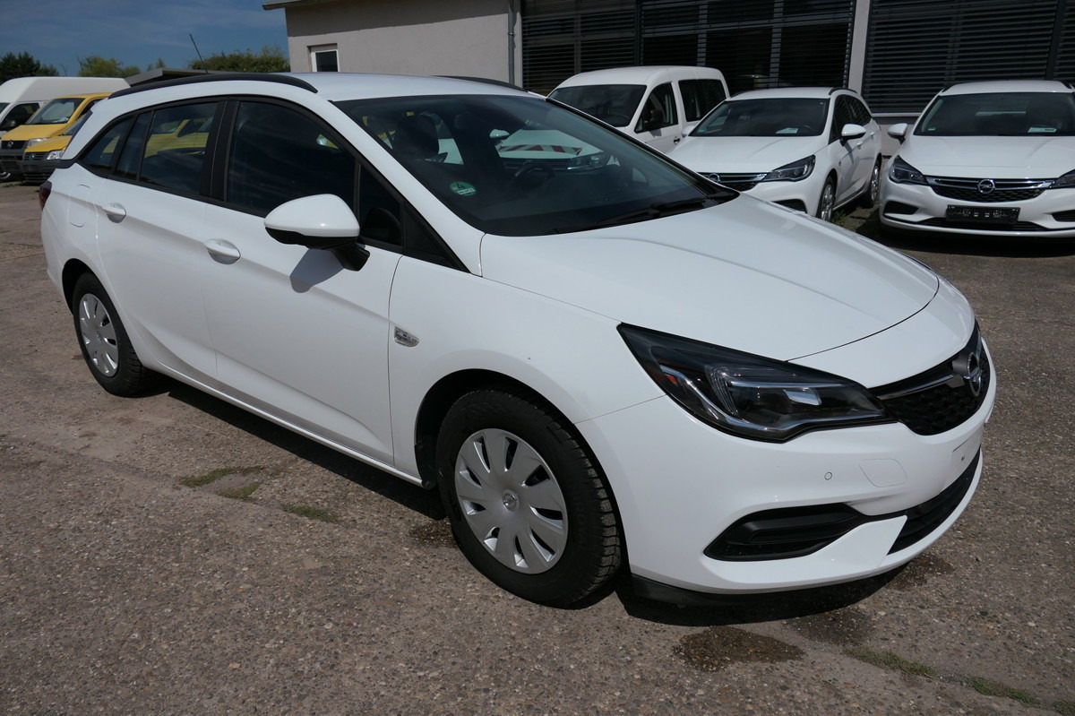 OPEL Astra Sports Tourer 1.5 CDTI KLIMA - Universālis: foto 1 OPEL Astra Sports Tourer 1.5 CDTI KLIMA - Universālis: foto 1