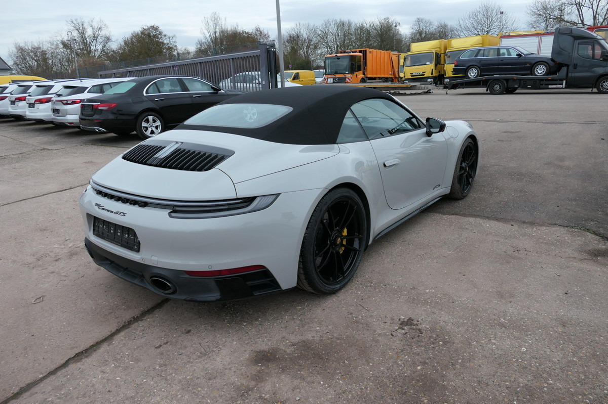 PORSCHE 911 992 Carrera GTS Cabriolet Keramik, PDCC, Bur - Kabriolets: foto 5 PORSCHE 911 992 Carrera GTS Cabriolet Keramik, PDCC, Bur - Kabriolets: foto 5